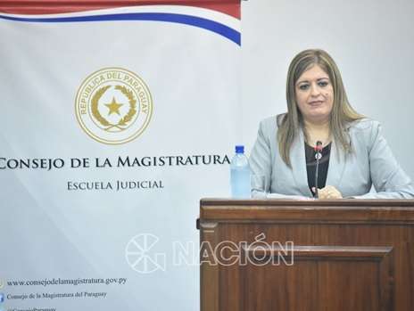 Sandra Quiñónez Astigarraga - Fiscal General del Estado