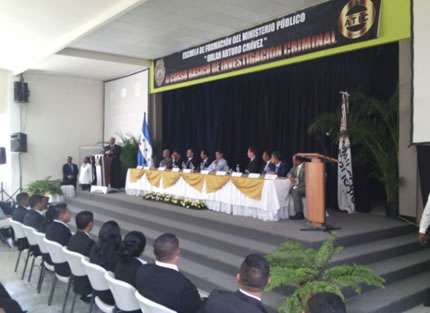 Ministerio Público Hondureño certifica 152 nuevos agentes de investigación.